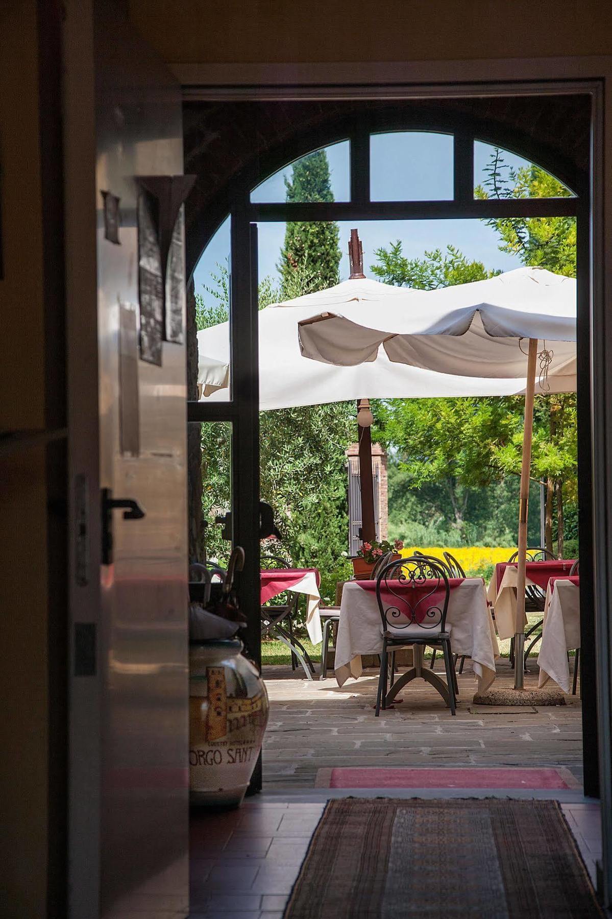 Borgo Sant'Ippolito Country Hotel Джинестра Экстерьер фото